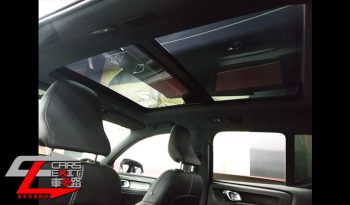 Volvo XC40 T5 R-DESIGN full