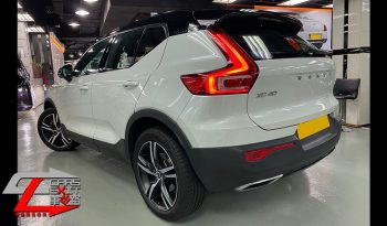 Volvo XC40 T5 R design full