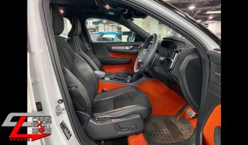 Volvo XC40 T5 R design full
