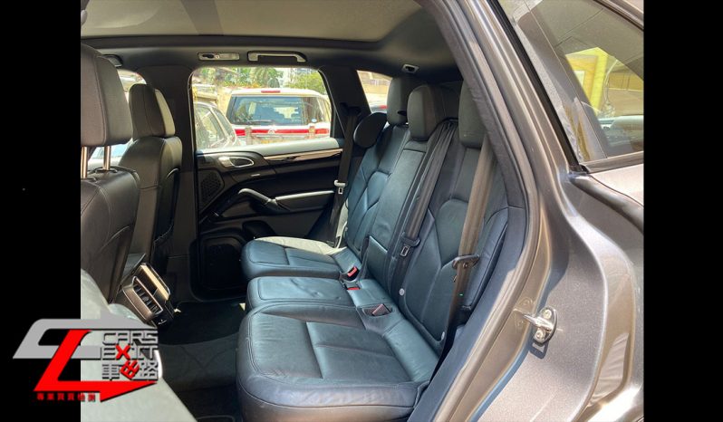 Porsche Cayenne 3.6 full